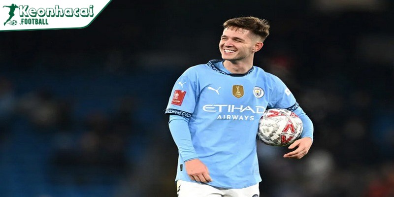 Man United nhắm James McAtee: Thương vụ gây sốc với Man City 2 Man United nhắm James McAtee – Bản hợp đồng gây chú ý