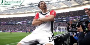 Chelsea nhận báo giá "khủng" cho Hugo Ekitike từ Frankfurt 6 Hugo Ekitike lọt tầm ngắm Chelsea sau mùa giải bùng nổ