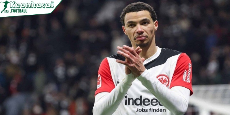 Chelsea nhận báo giá "khủng" cho Hugo Ekitike từ Frankfurt 3 Chelsea phải cân nhắc: Đầu tư dài hạn hay tìm phương án khác?