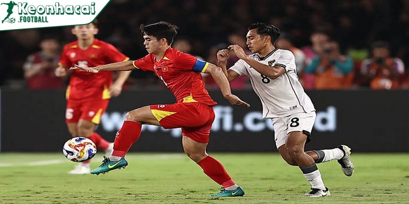 Quyết định nhân sự gây tranh cãi của HLV Vanenburg