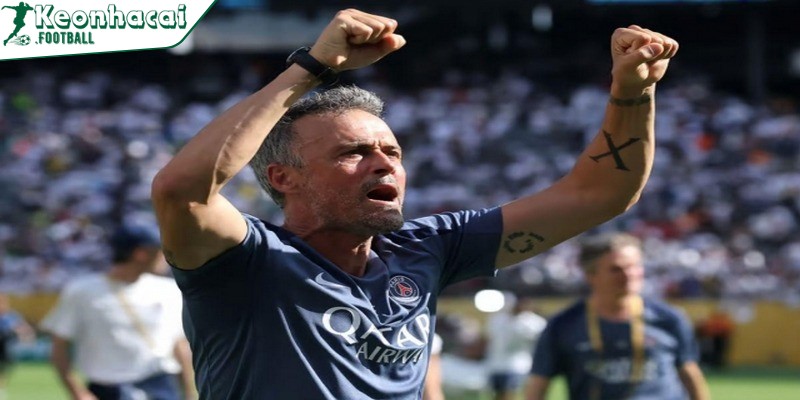 Luis Enrique tiết lộ chiến thuật chỉ đạo đặc biệt giúp PSG vùi dập Atalanta 4-0 2 Theo dõi hiệp 1 từ khán đài – Chiến thuật mới mẻ của Enrique