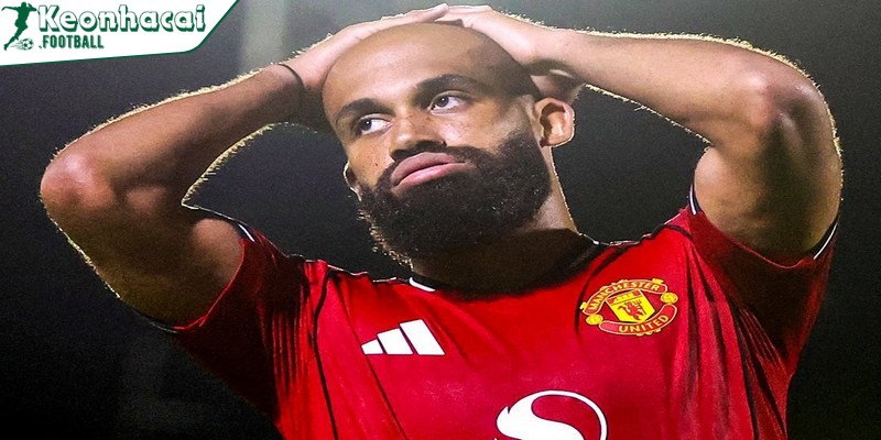 Cầu thủ MU bày tỏ sự thất vọng, tiếc nuối khi nhận kết quả thua Grimsby 2 MU bất ngờ để thua Grimsby Town đầy tiếc nuối và thất vọng