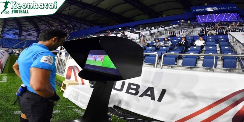 VAR là gì? Công nghệ VAR quan trọng như thế nào? 2 Công nghệ VAR là gì, thường được áp dụng vào những giải đấu lớn