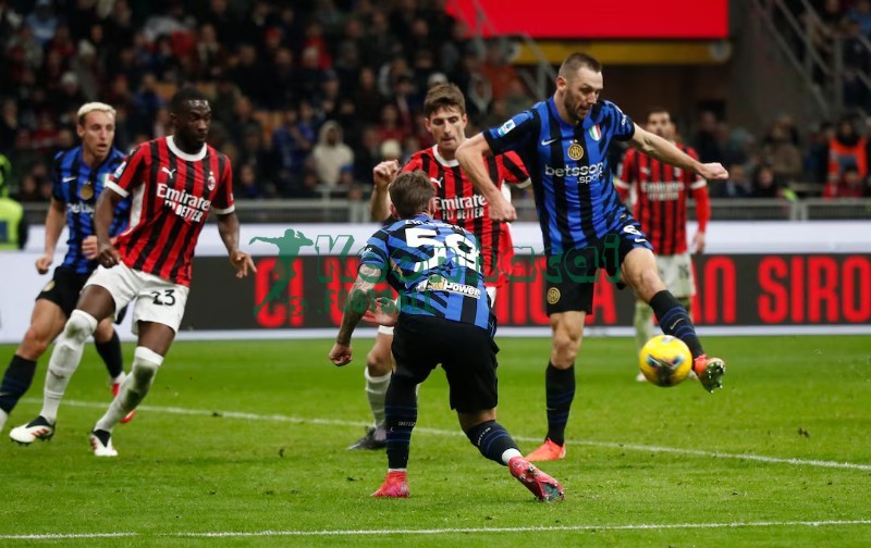 Soi kèo Inter vs AC Milan - 2h45 ngày 24/11 