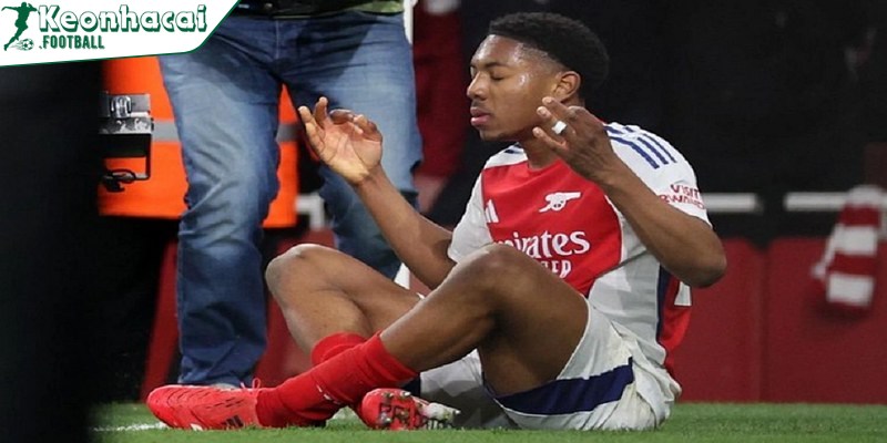 Phong độ của Lewis-Skelly tại Arsenal: Tiềm năng lớn nhưng ít đất diễn