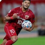 Cầu thủ tham gia nhiều trận đấu quốc tế và giành được bàn thắng đẹp