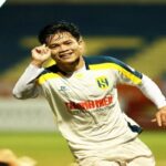 Hồ Văn Cường hiện đang khoác áo Công an Hà Nội 2023 