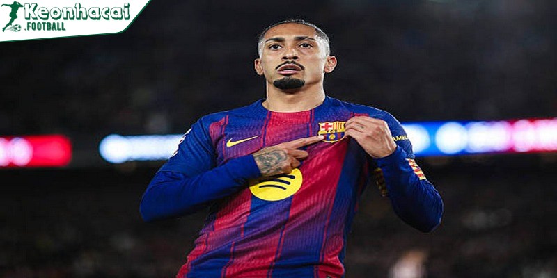 Raphinha phủ nhận thông tin rời Barcelona giữa tin đồn sang Saudi Pro League