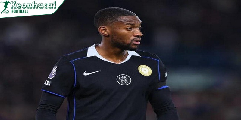 Redknapp cảnh báo: Thời gian của Mohamed Salah tại Liverpool sắp kết thúc 2 Hai trận ngồi dự bị liên tiếp dấu hiệu bất thường về vai trò của Salah